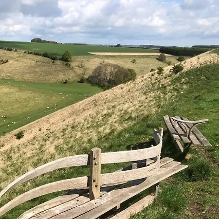 Rabbitdale Barn *