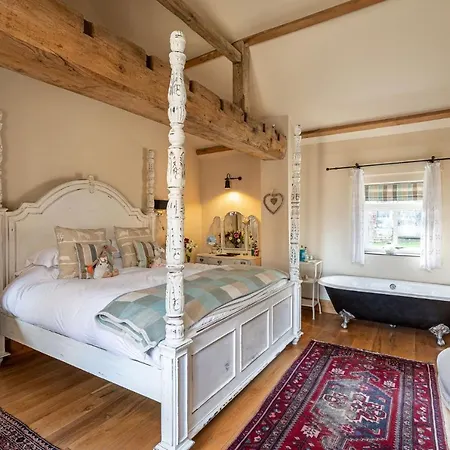 Rabbitdale Barn * Йорк
